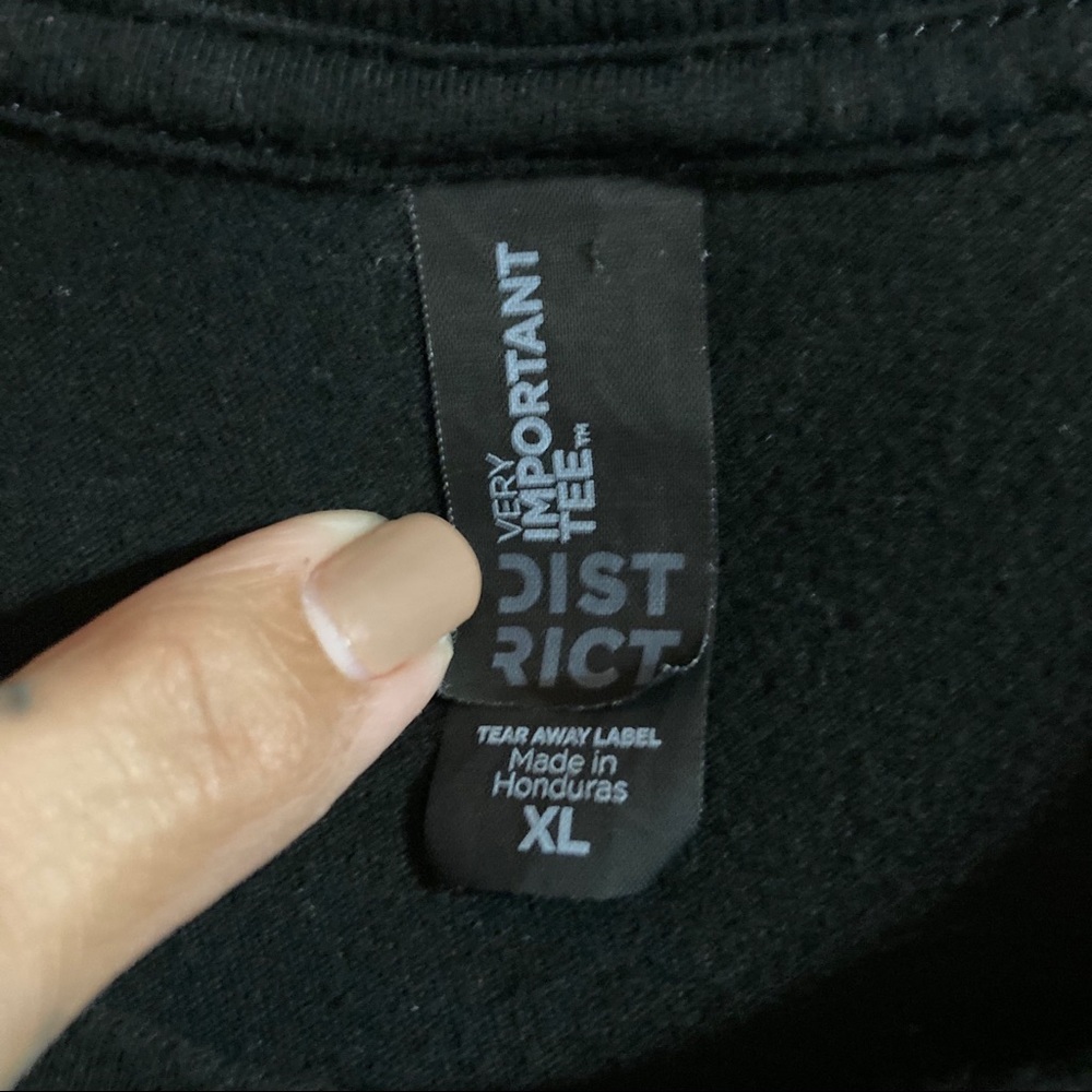 UM Game Tee - Picture 4 of 5